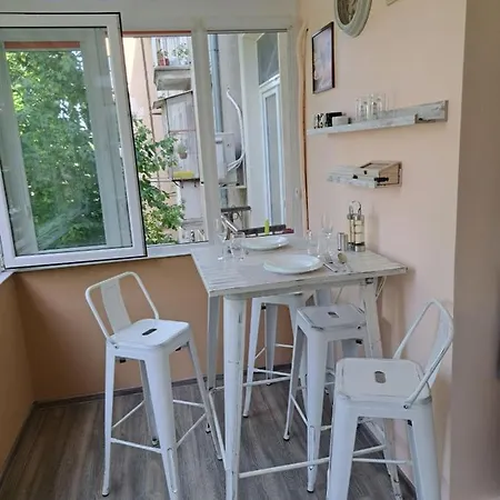 Sea Vibes - Free Public Parking, Wifi, Cable & Smart Tv, 0,9 Km To Appartement *