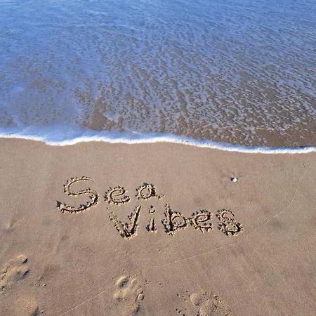 Sea Vibes - Free Public Parking, Wifi, Cable & Smart Tv, 0,9 Km To Appartement *