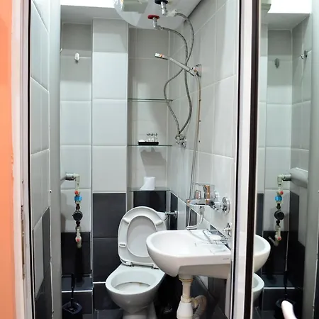 Sea Vibes - Free Public Parking, Wifi, Cable & Smart Tv, 0,9 Km To Appartement Varna